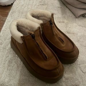 Ugg Funkette Platform Boot